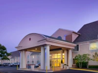 Holiday Inn Express Hotel & Suites Annapolis 3*