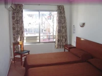 Hotel Condestable 1*