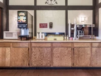 Knights Inn Racine 1*