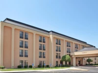 Hampton Inn Kansas City Liberty 3*