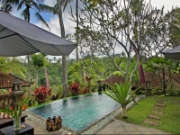 The Mahogany Villa 2*