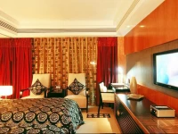 Milan Continental Hotel 5*