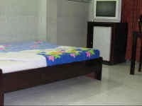 Yen Nhi Hotel 2*