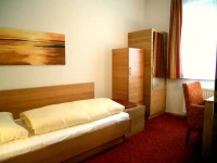 Hotel Schillerhof 4*