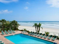 Days Inn Tropical Seas 2*