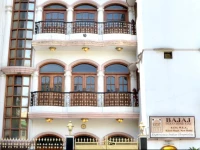 Bajaj Indian Home Stay 3*