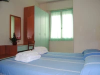 Hotel Trevi 2*