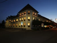Hotel Korona Eger 4*