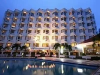 Pine Garden Beach Hotel 2*