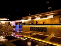 Jun Long Business Hotel 3*