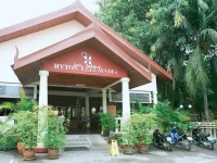 Hyton Leelavadee Hotel 3*