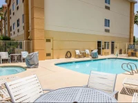 Comfort Suites Peoria Sports Complex 3*