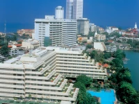 Cinnamon Lakeside hotel Colombo  5*