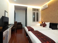 Rising Dragon Cathedral Hotel 2*