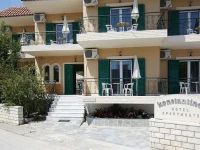 Konstantinos Hotel 2*