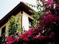 Deja Vu Boutique Hotel 3*