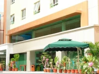 M Chereville Hotel Manila 3*