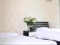 Beijing Zhongguancun Qianbaihui Apartment 3*