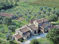 Agriturismo Cerreto 3*