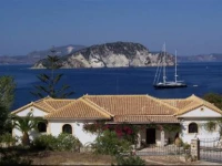 Holiday House Marathia Keri 3*