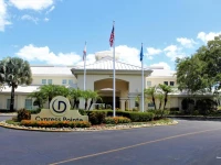 Cypress Pointe Resort 3*