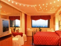 Nefeli Hotel Alimos 3*