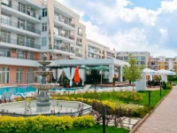 Grand Kamelia - Lilis Apartments