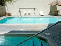 Anaheim Carriage Inn 3*