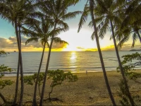 Marlin Waters Beachfront Apartments 4*