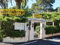 La Petite Auberge 2*