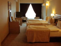 Es Albatros Hotel 3*