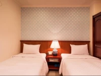 Kousin Hotel 3*
