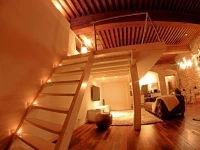 Le Carre Merciere 2*