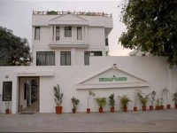 Emerald Garden Club Ltd 3*