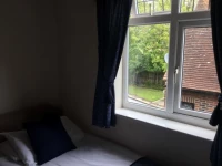 Gatwick House 4*