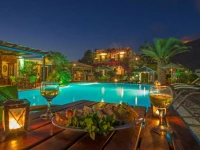 Villa Holiday Beach 3*