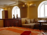 Lessor Daily Rent 3*