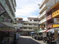 Drunken Duck Bar & Guesthouse 2*