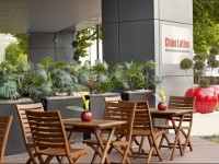 Park Plaza Riverbank London 4*