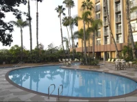Radisson Hotel Newport Beach 3*