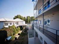 Uyutnyi dvorik hotel