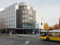 Motel One Berlin Bellevue 2*