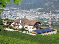 Ferienwohnungen Lanserhof 2*