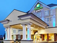 Holiday Inn Express Hotel & Suites Evansville 2*