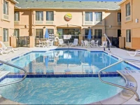 Comfort Inn DFW Airport South 3*