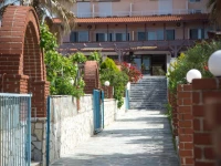 Poseidon Beach Hotel 2*