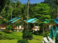 Green Cottage And Beach Resort 3*