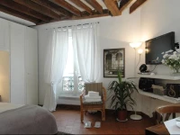 Conde Chic Studio 2*