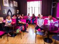 Pink Panthers Hostel 2*