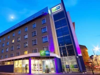 Holiday Inn Express Earls Court 3*